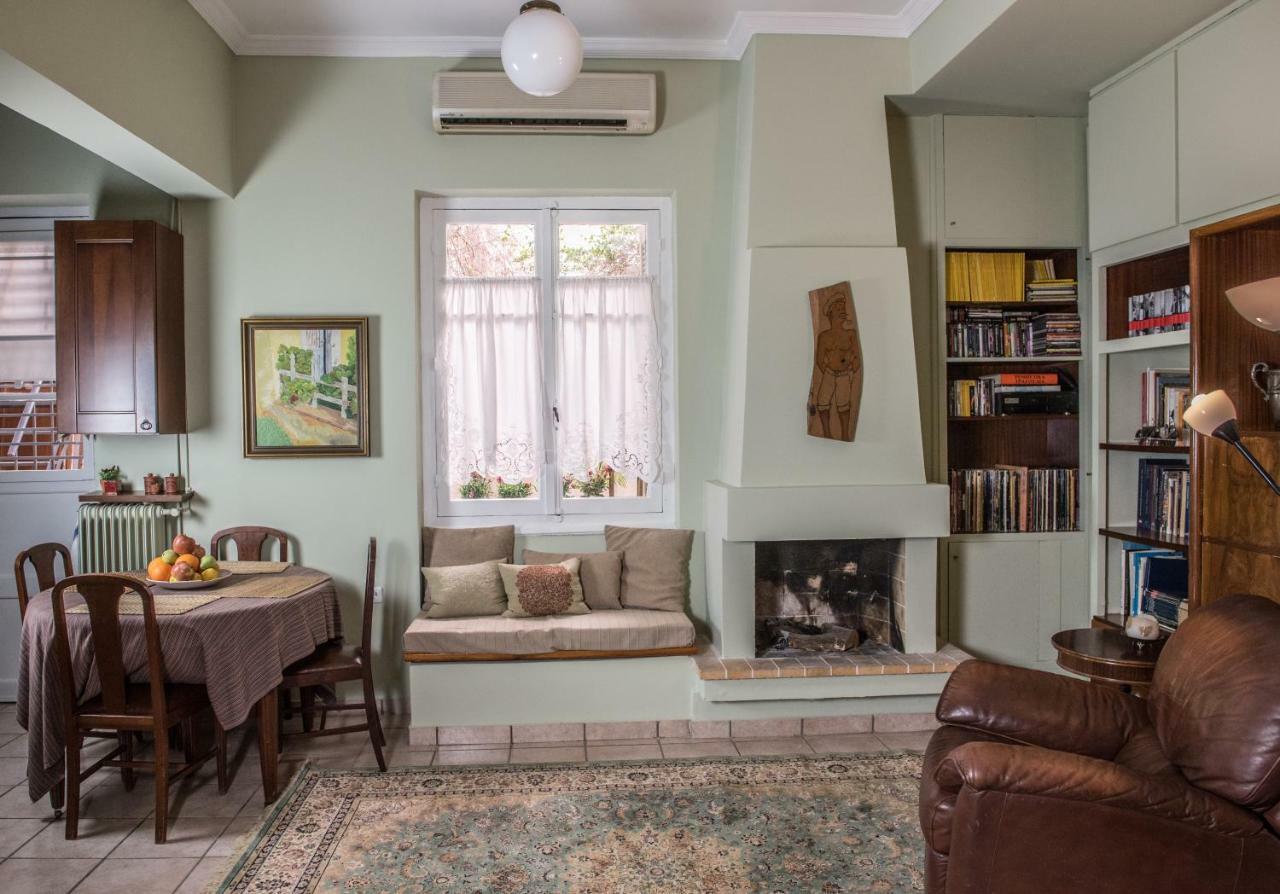 Elly'S House In Athens Apartment Ngoại thất bức ảnh