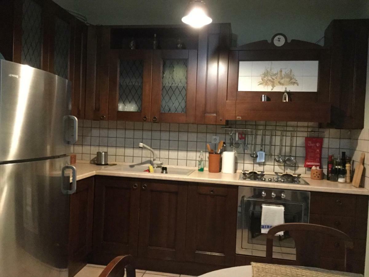 Elly'S House In Athens Apartment Ngoại thất bức ảnh